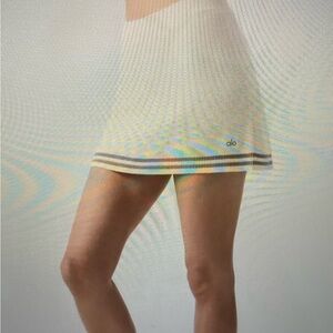 ALO Yoga Tennis Club Sweater Knot Women's Skirt size Medium